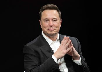 Musk to Lead DOGE Bureaucracy Reform Under Trump