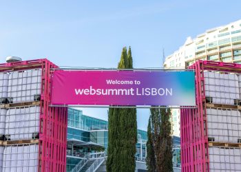 The Future of Payments Revolutionizing Fintech with Seamless Solutions_